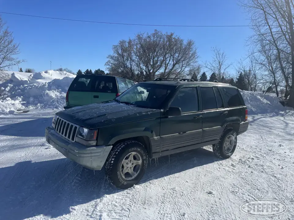 1996 Jeep Grand Cherokee SUV