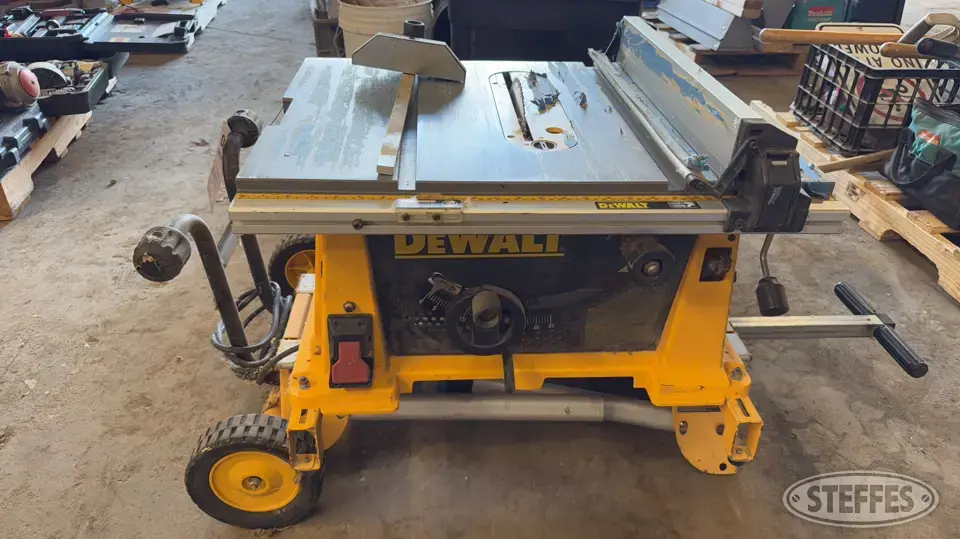 DeWalt DW744 Power Tool