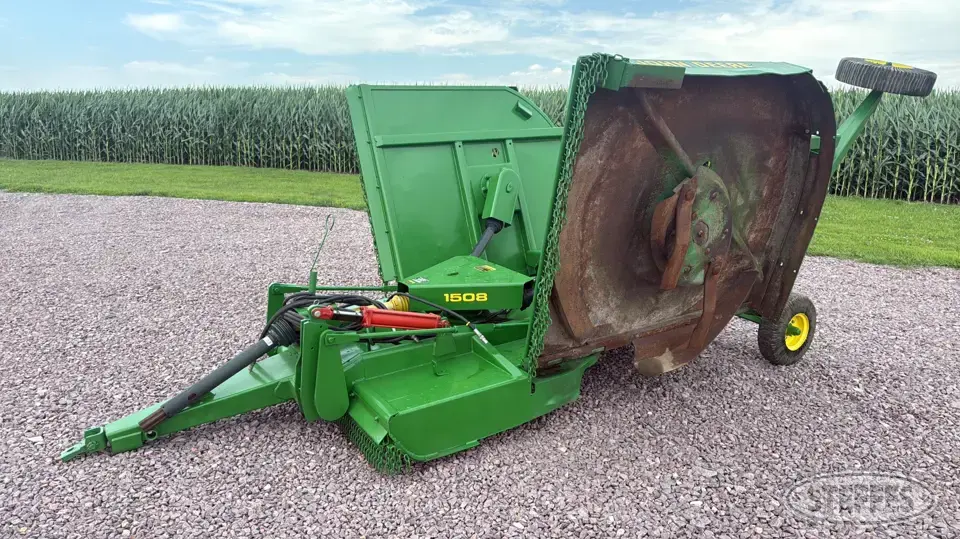 John Deere 1508 Rotary Mower
