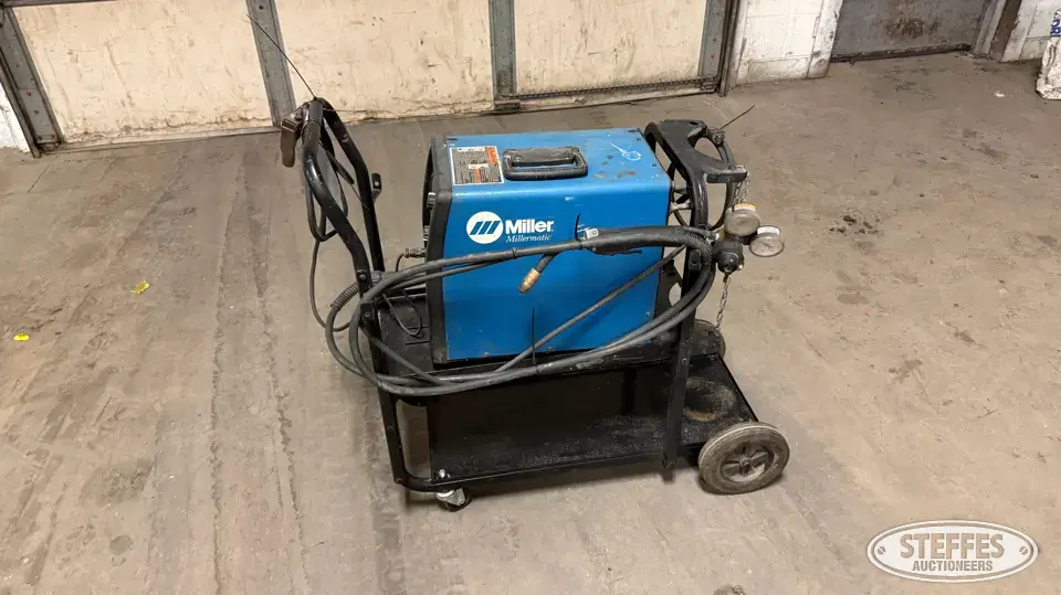 Miller Millermatic 135 Welding
