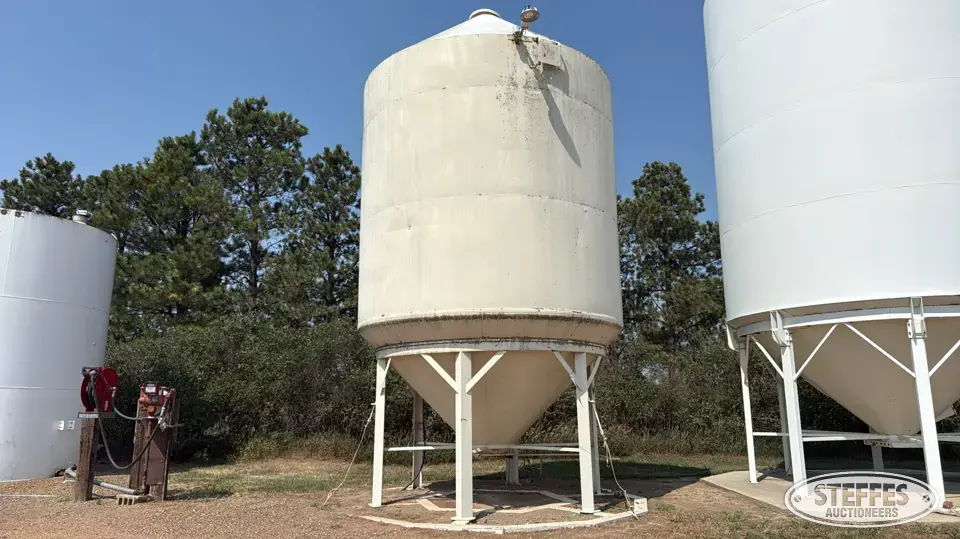 Hopper bin