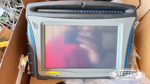 Trimble FM-750 GPS display