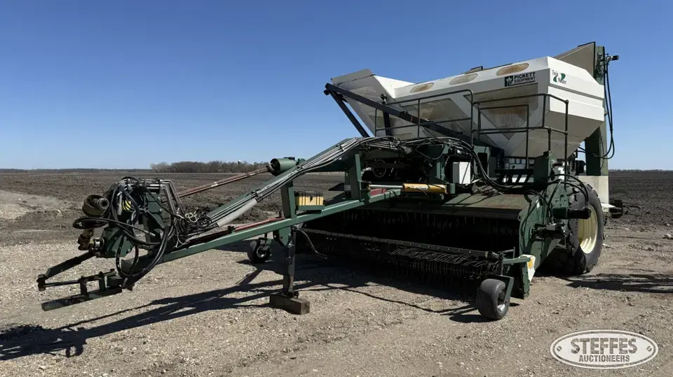 2010 Pickett Twin Master Edible Bean Combine