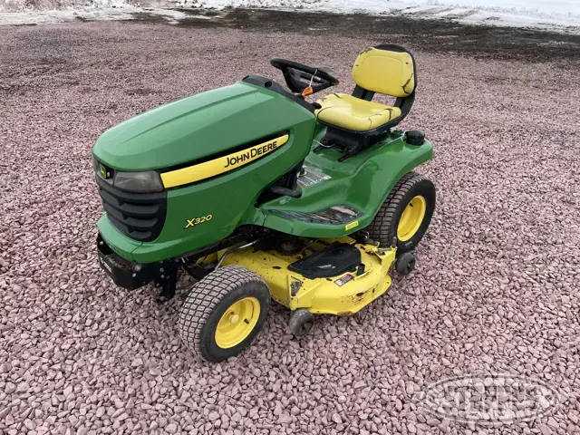 2010 John Deere X320