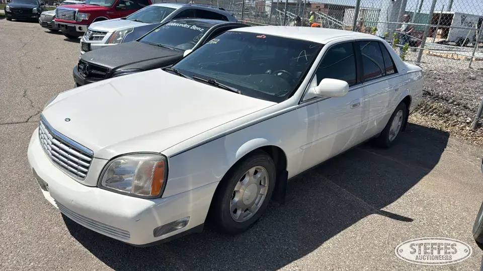 2001 Cadillac DeVille Car