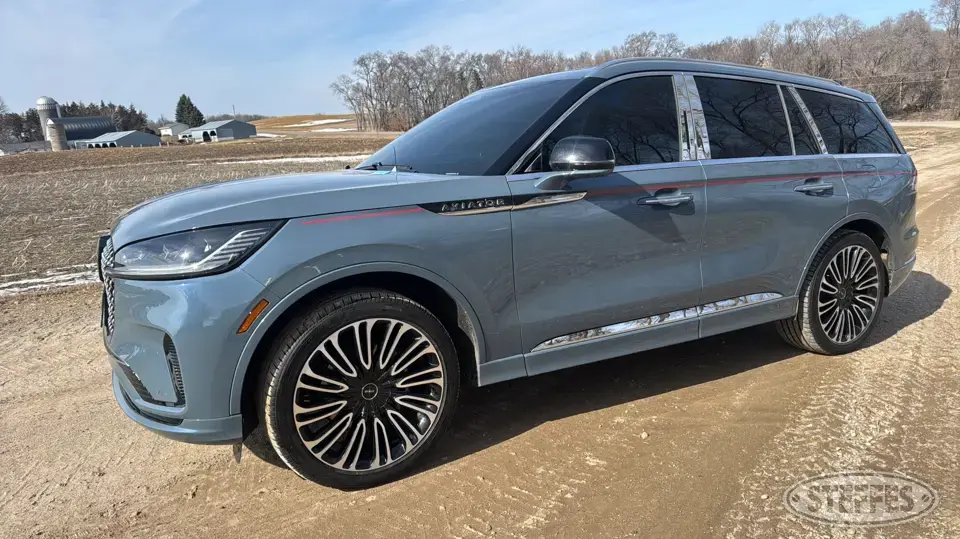 2025 Lincoln Aviator Black Label SUV