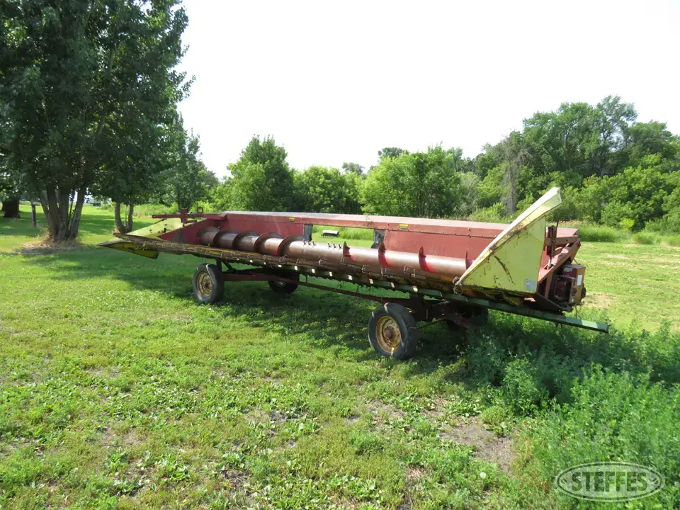 Case IH 810 Rigid Head