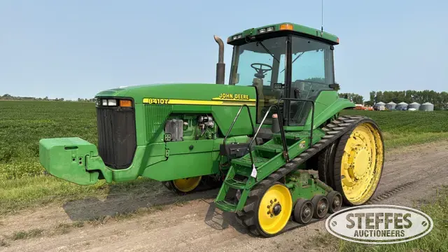 2001 John Deere 8410T