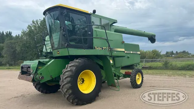 1979 John Deere 7720