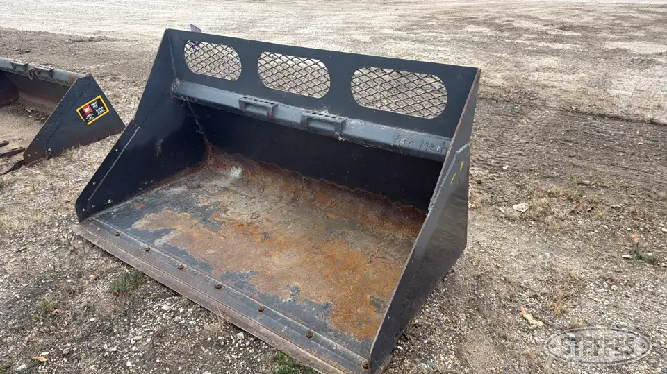 Bobcat bucket Skid Steer Bucket