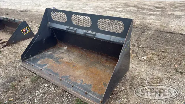 Bobcat bucket