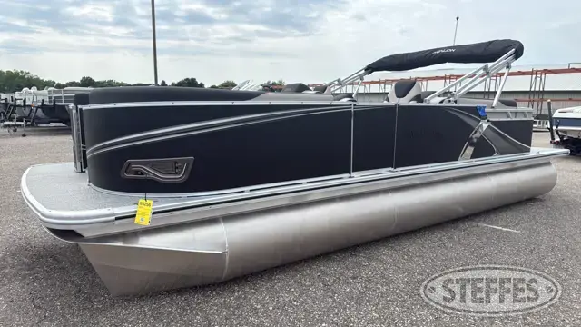 New 2025 Avalon LSZ 2385 Quad Lounge, Co-Pilot Chair, Mercury 115 HP Command Thrust