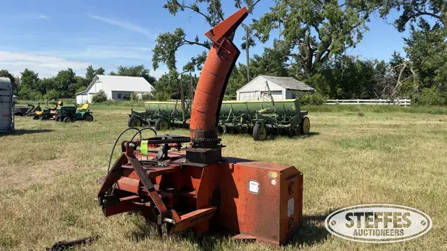 McKee 3 pt. snowblower