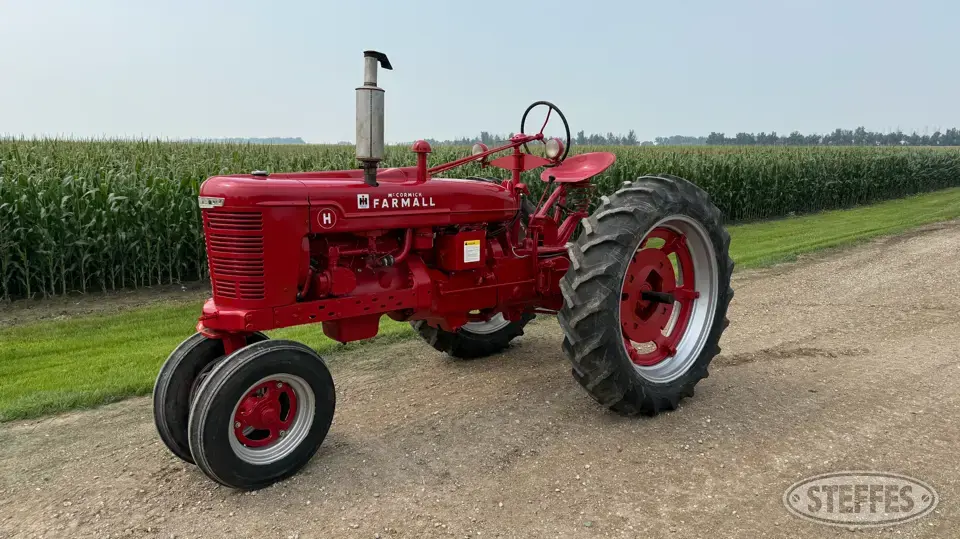 Farmall H Collectible Tractor