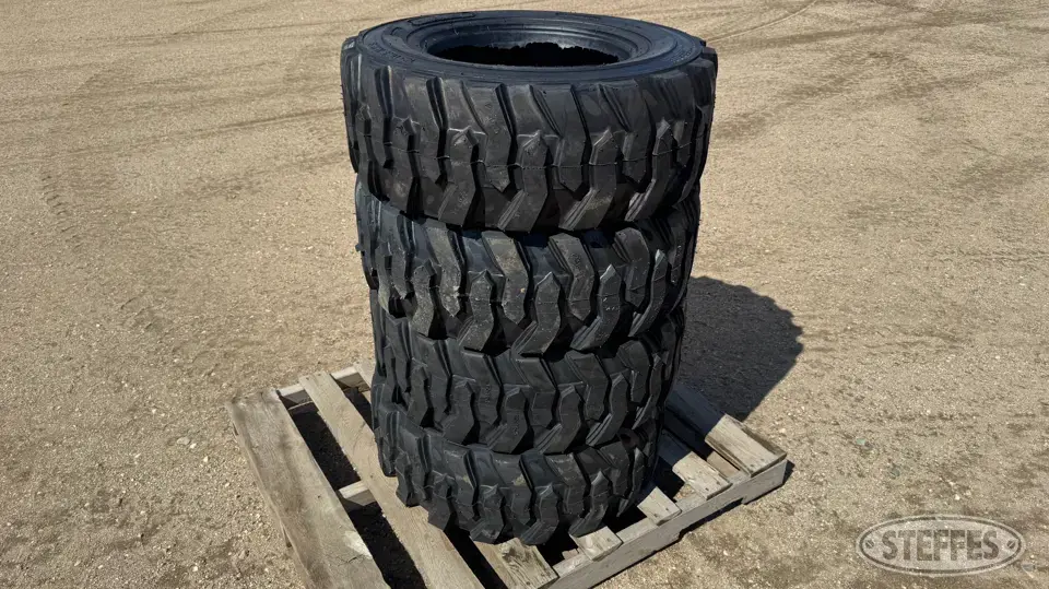 (4) Beaver 12-16.5 skid steer tires Construction Equipment Tire