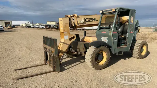 2000 Gehl RS5-34