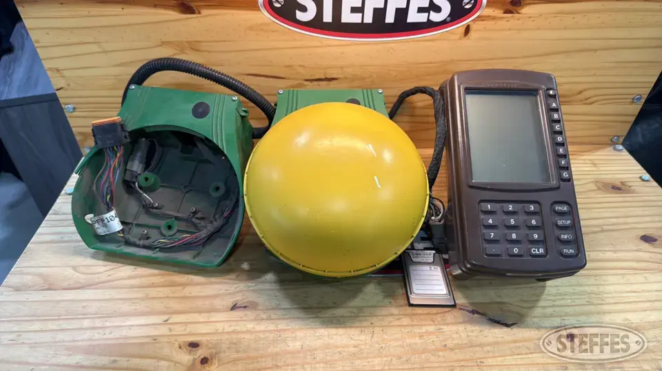 John Deere Brown Box GP