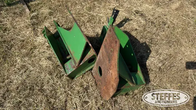 John Deere loader brackets