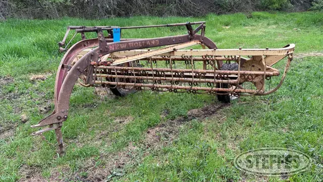 New Holland 56