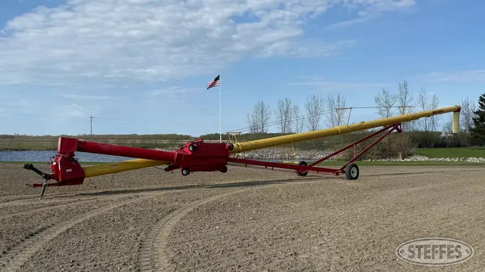 2011 Westfield MK130-81 Plus Swing Hopper Auger