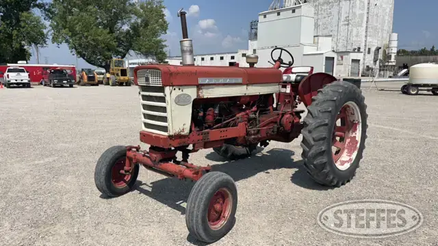 1959 Farmall 560