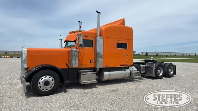 2006 Peterbilt 379