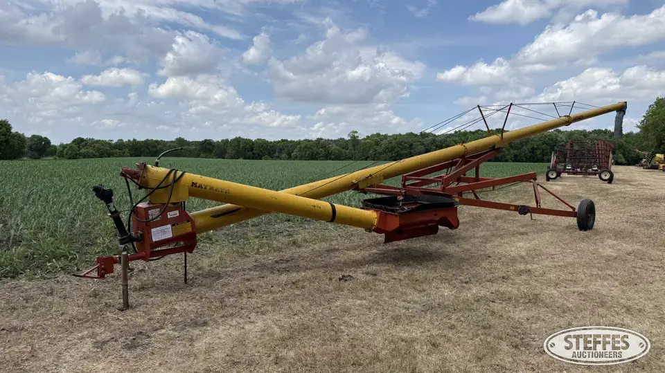 Mayrath swing hopper auger