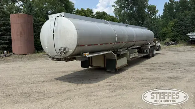 1972 Trailmobile