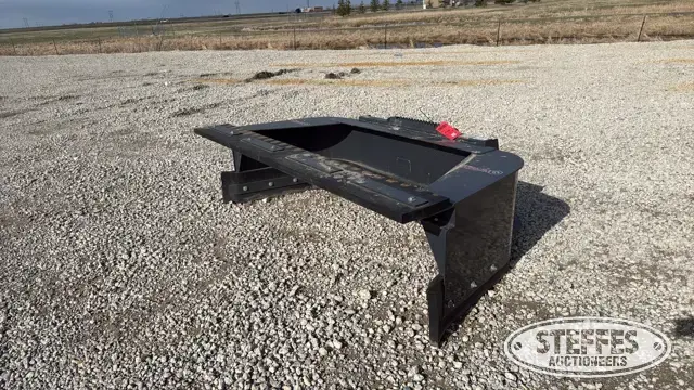 Virnig rubber manure scraper