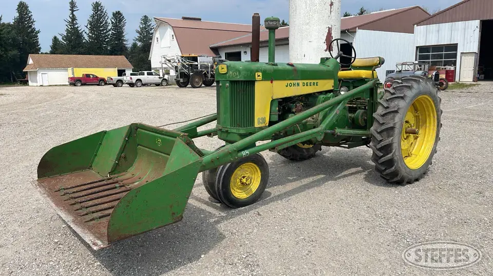 1959 John Deere 630 2WD Tractor