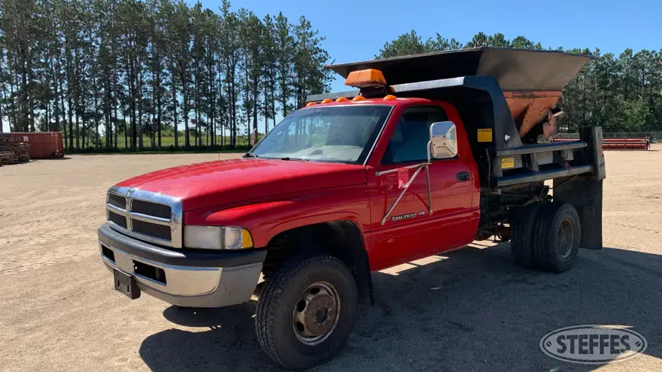 2000 Dodge Ram 3500 Dump Truck