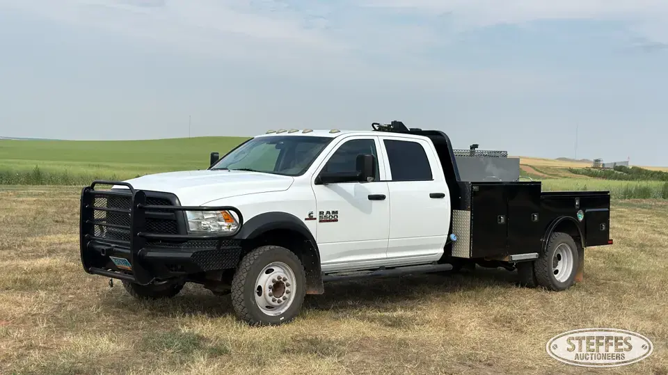 2015 Ram 5500 Heavy Duty Over 1 Ton Pickup