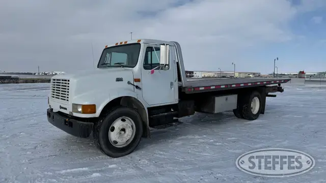 2001 International 4700
