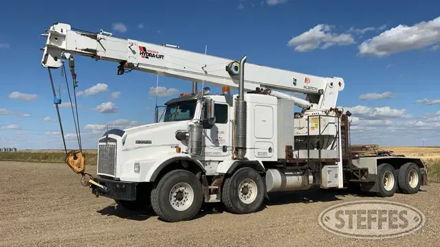 Weldco Hydra-Lift HL30TC70 on 2007 Kenworth T800B