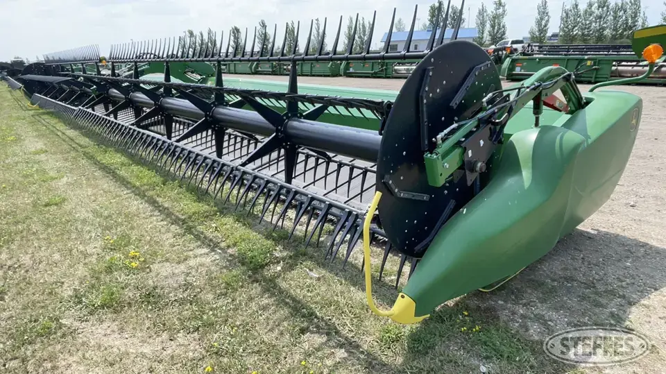 2019 John Deere 745FD Draper Head