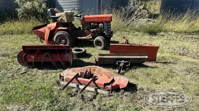 Massey Ferguson 10