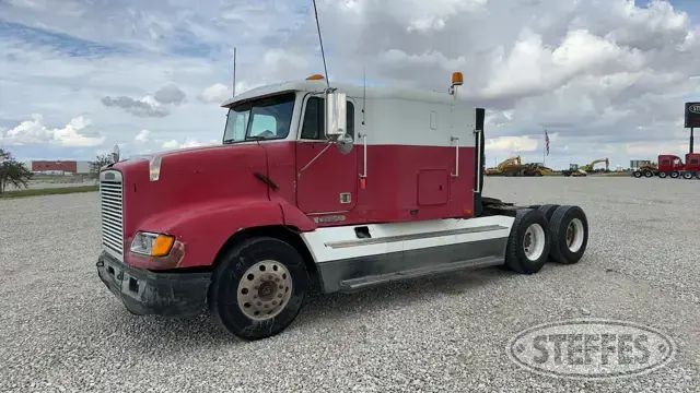 1995 Freightliner FLD112