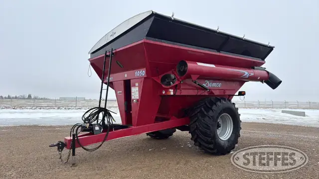 2011 Demco 1050
