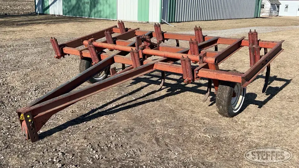 Bush Hog Chisel Plow