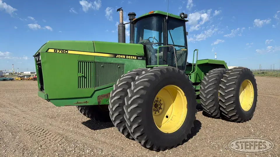 1989 John Deere 8760 4WD Tractor