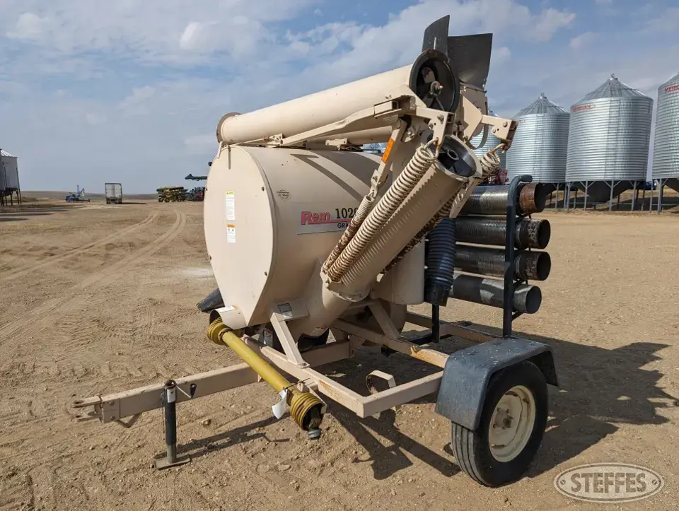 REM 1026A Pneumatic Grain Equipment