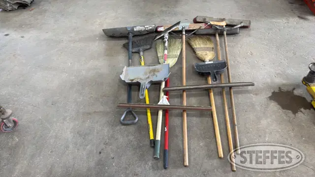 Brooms & shovels