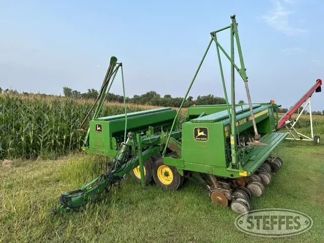 John Deere 455