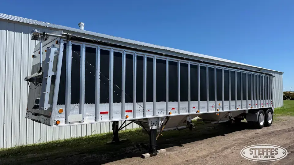 1998 Cornhusker 800 ASSR Hopper Bottom Trailer