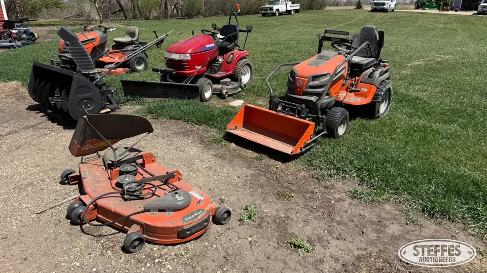 Husqvarna TS 354XD Lawn Tractor