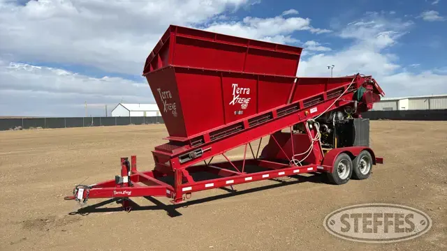 2022 Terra Xtreme 4240