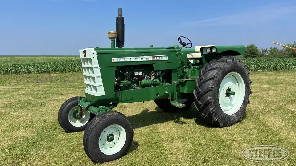 1965 Oliver 1850 2WD Tractor