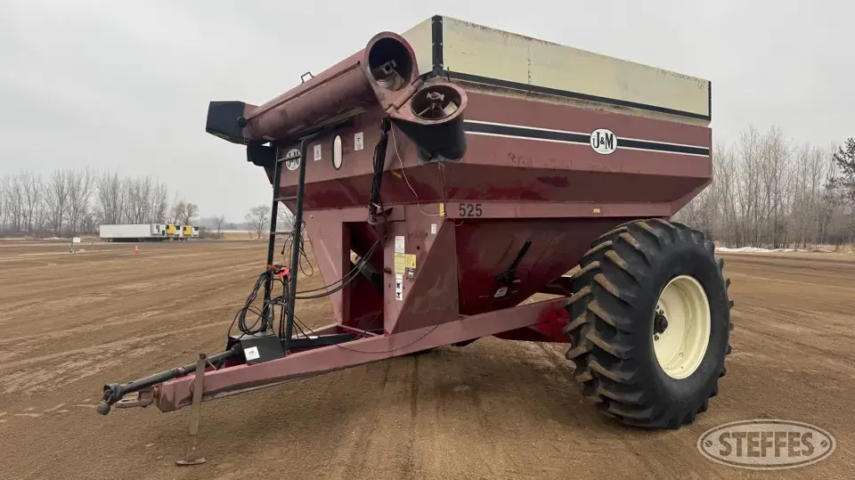 J&M 525 Grain Cart