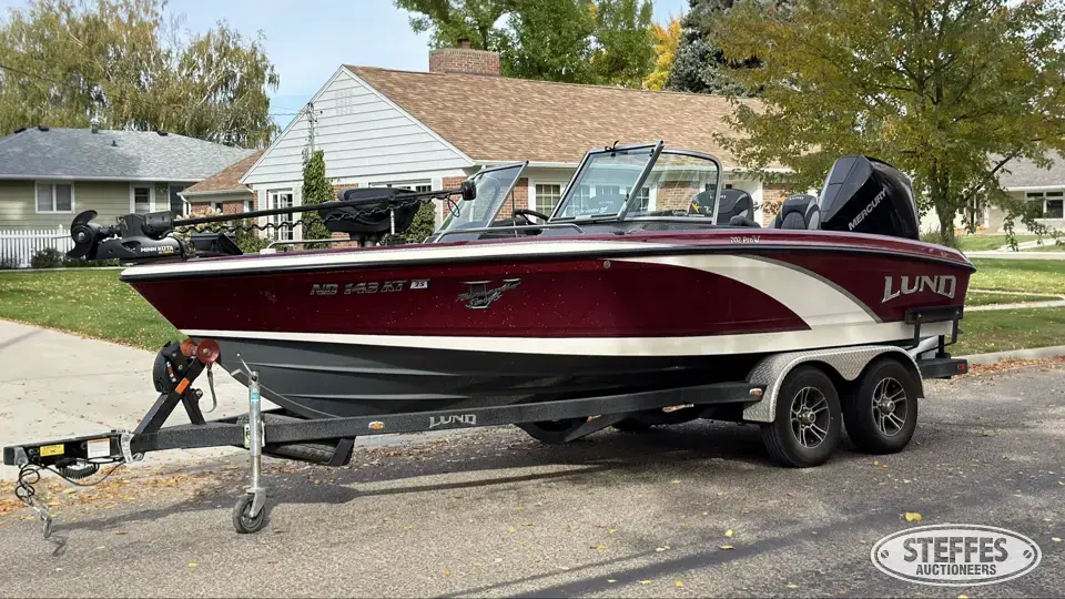 2019 Lund 202 Pro V-GL Boat