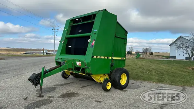 1992 John Deere 535